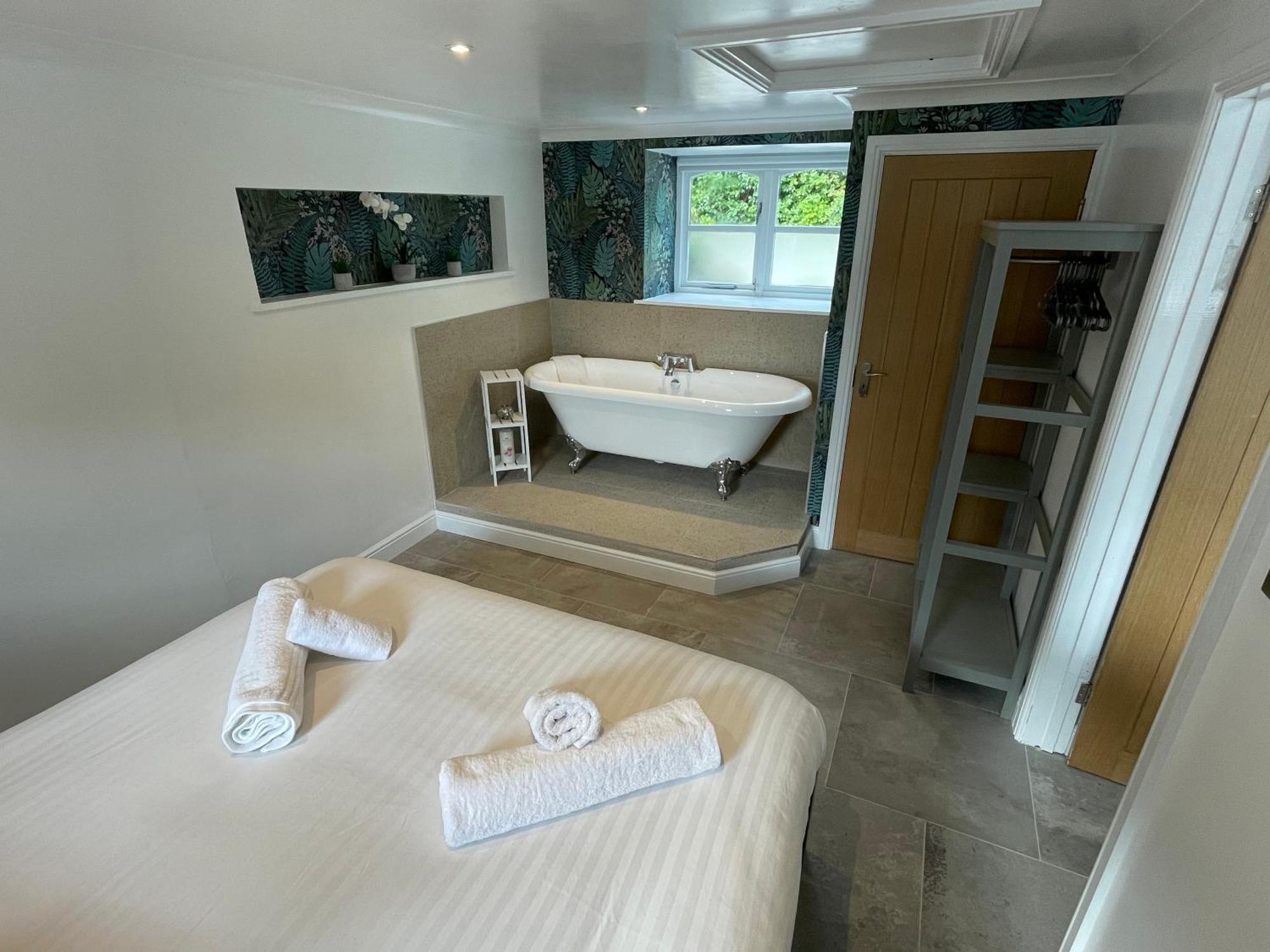 Snowdonia Cottages Conwy Room photo